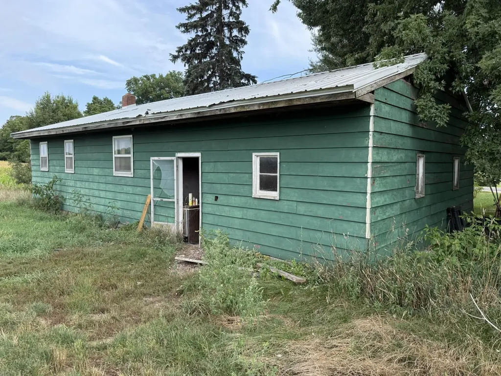 8356 E Loop Road Newfield Township MI 49421