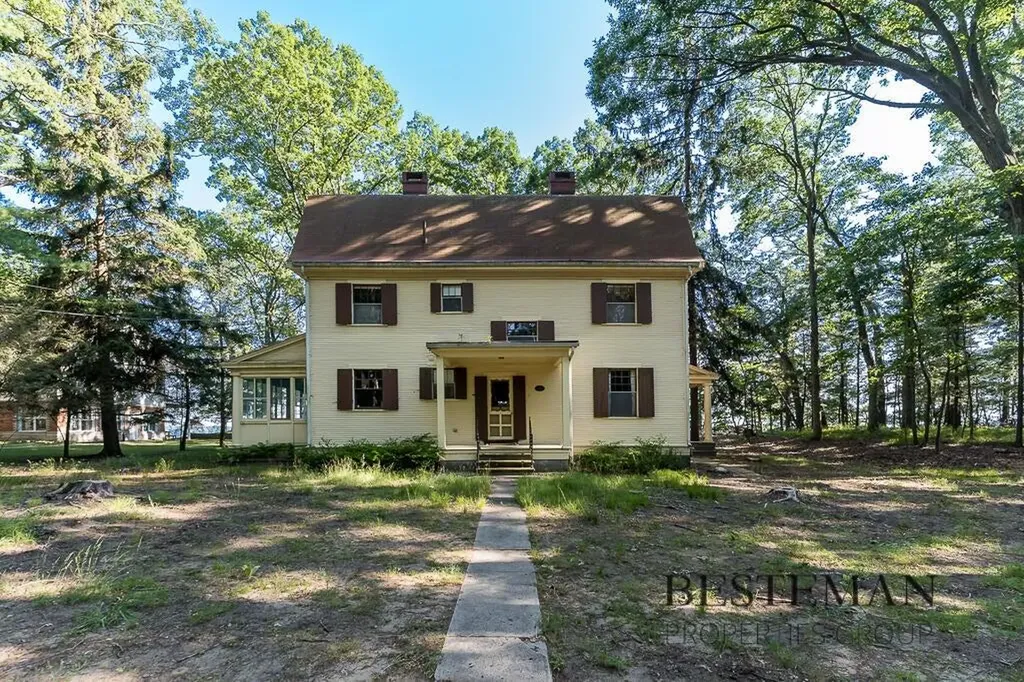5795 Old Channel Trail Montague Township MI 49437