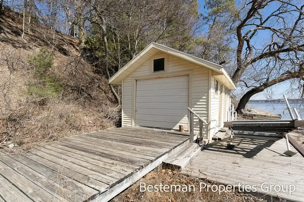 5795 Old Channel Trail Montague Township MI 49437