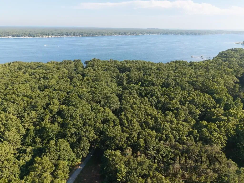 5795 Old Channel Trail Montague Township MI 49437