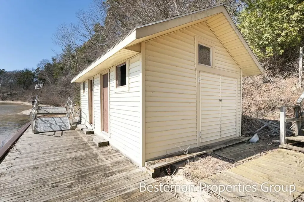 5795 Old Channel Trail Montague Township MI 49437