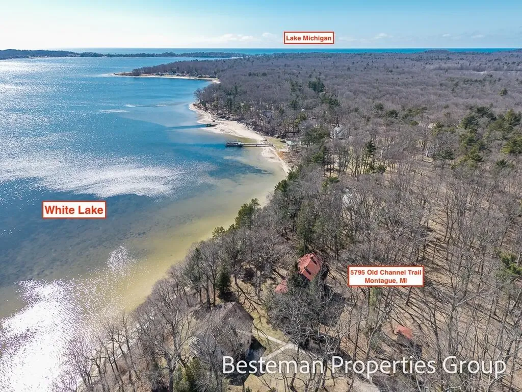 5795 Old Channel Trail Montague Township MI 49437