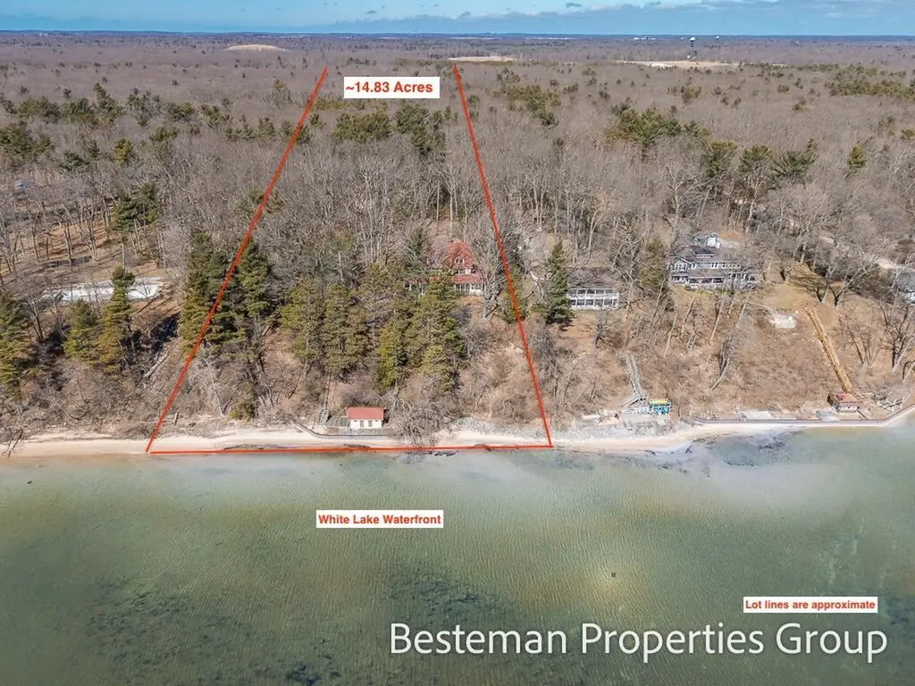 5795 Old Channel Trail Montague Township MI 49437