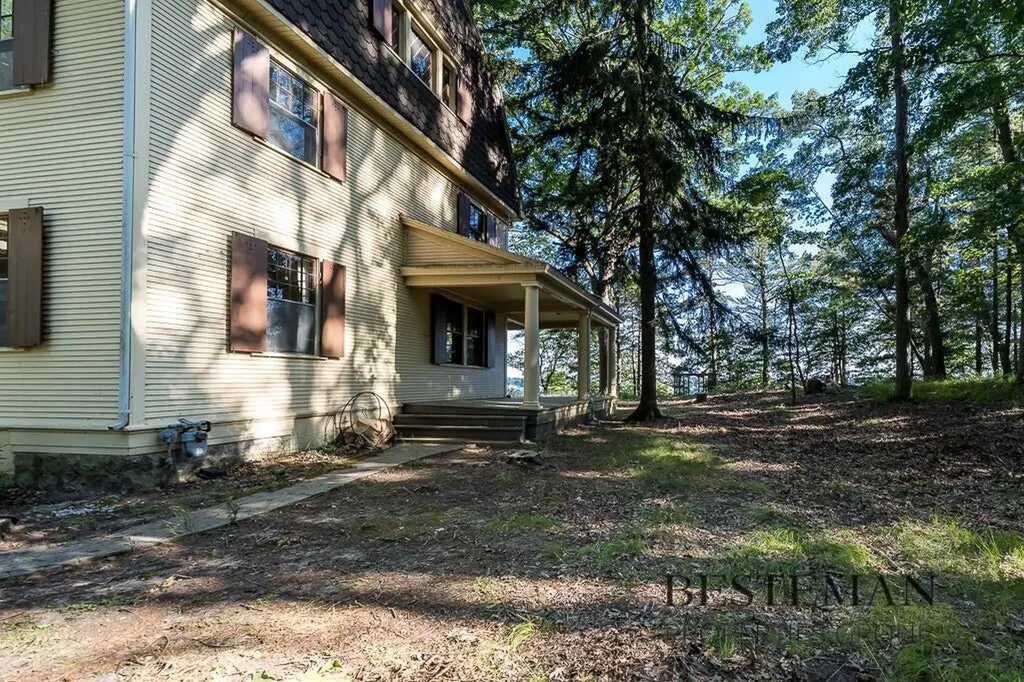 5795 Old Channel Trail Montague Township MI 49437