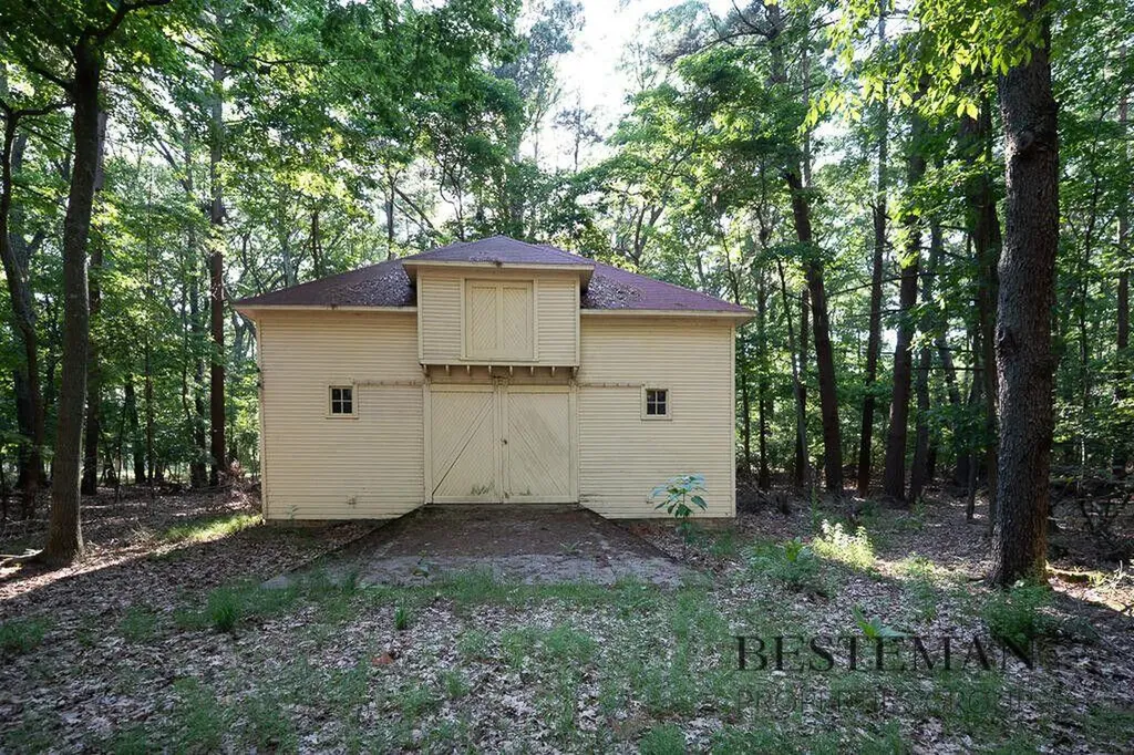 5795 Old Channel Trail Montague Township MI 49437