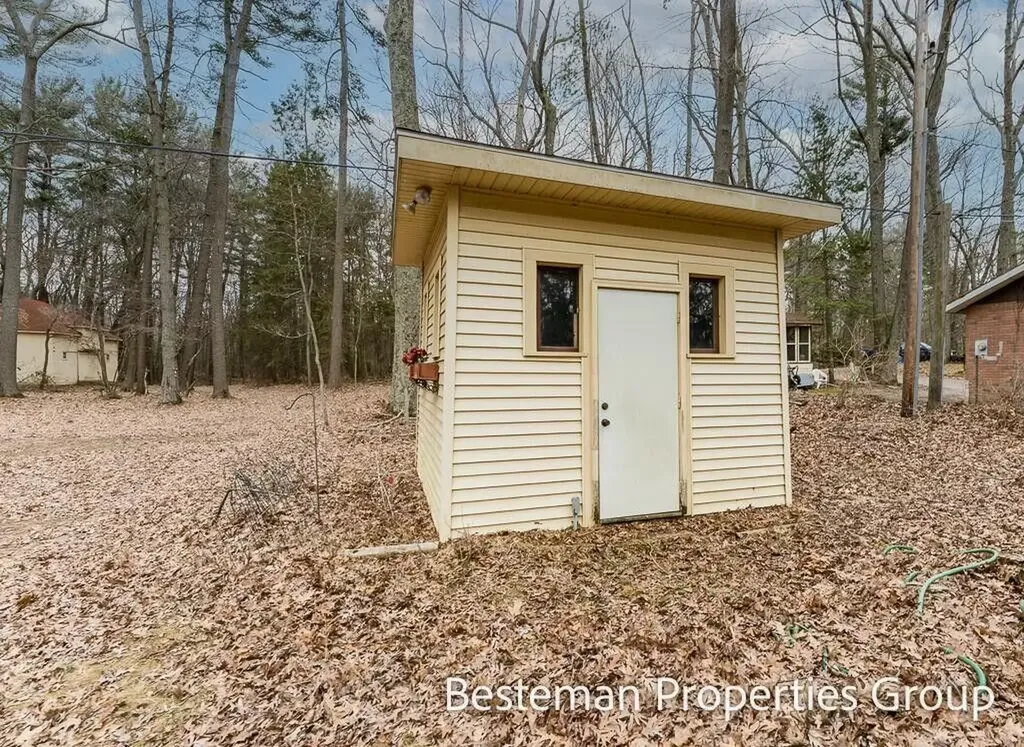 5795 Old Channel Trail Montague Township MI 49437