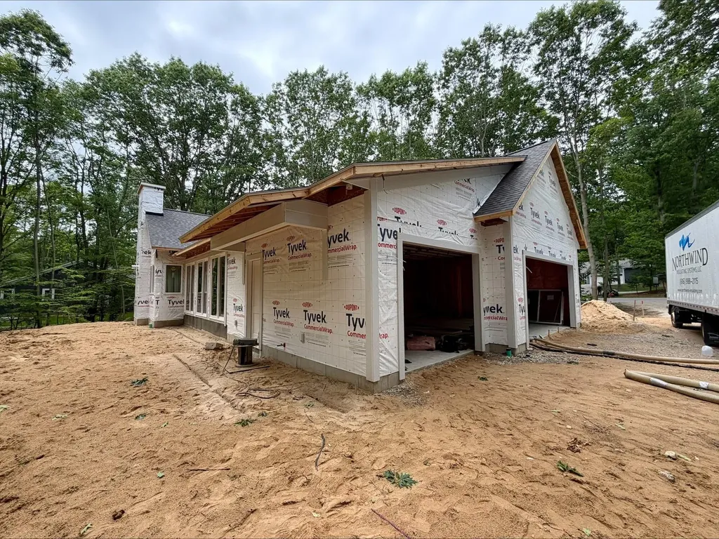 76757 Wood Crest Court South Haven Charter Township MI 49090
