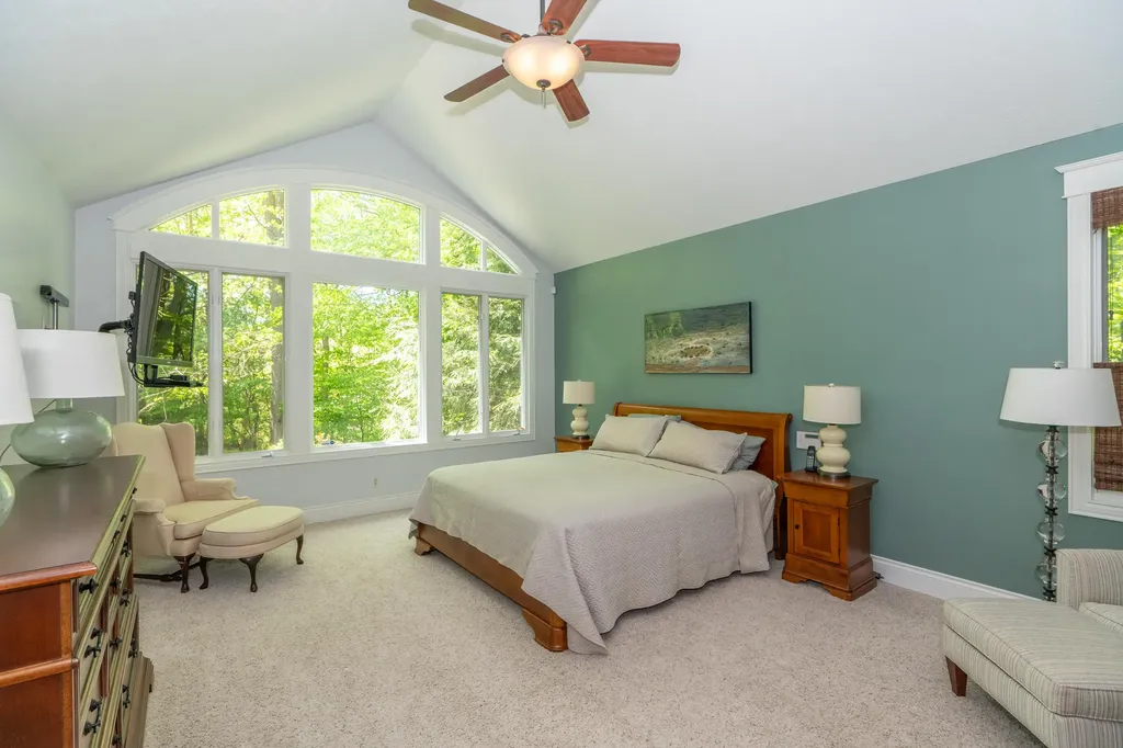 10543 Lakeshore Drive Grand Haven Charter Township MI 49460
