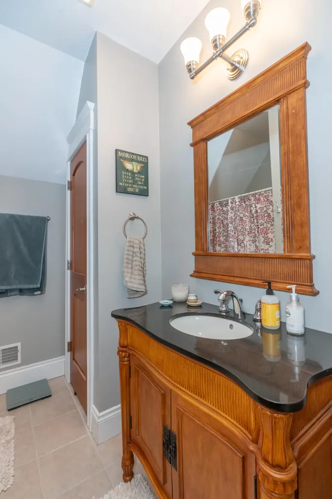 10543 Lakeshore Drive Grand Haven Charter Township MI 49460