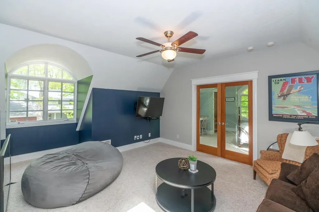 10543 Lakeshore Drive Grand Haven Charter Township MI 49460