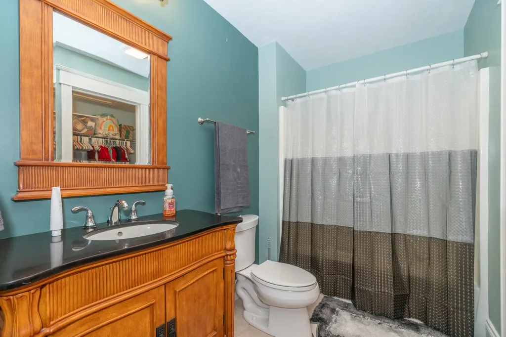 10543 Lakeshore Drive Grand Haven Charter Township MI 49460