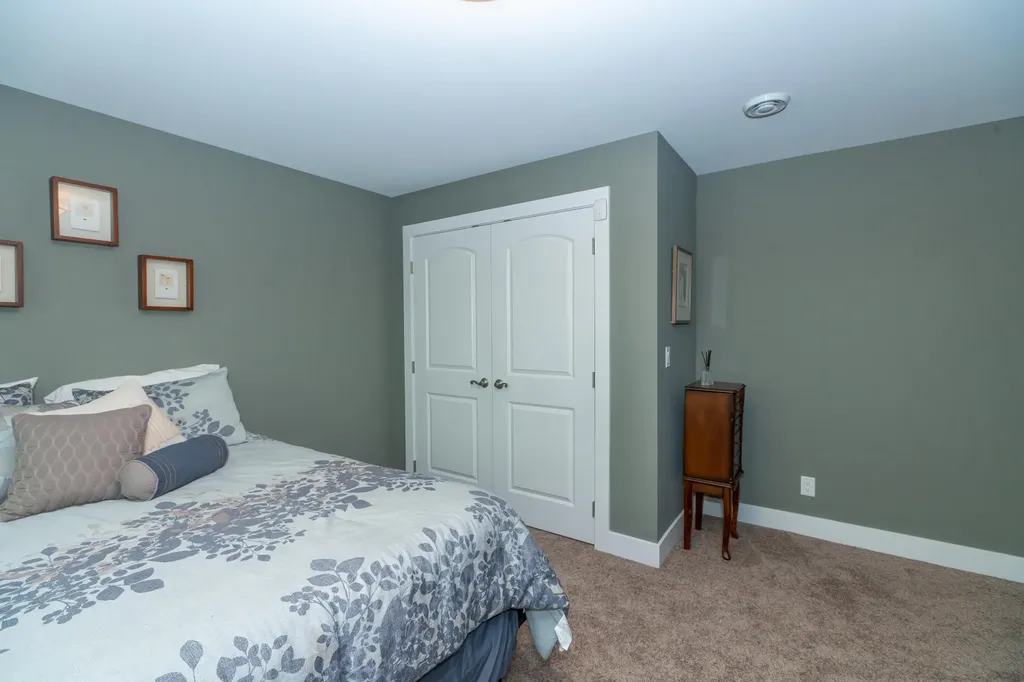 10543 Lakeshore Drive Grand Haven Charter Township MI 49460