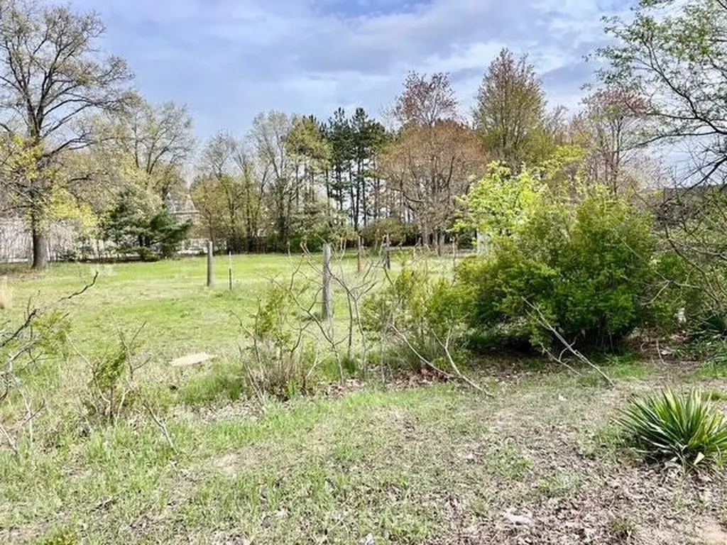 4895 Harvey Street Norton Shores City MI 49444