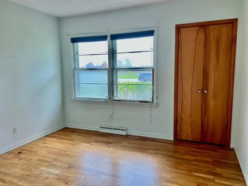 4895 Harvey Street Norton Shores City MI 49444