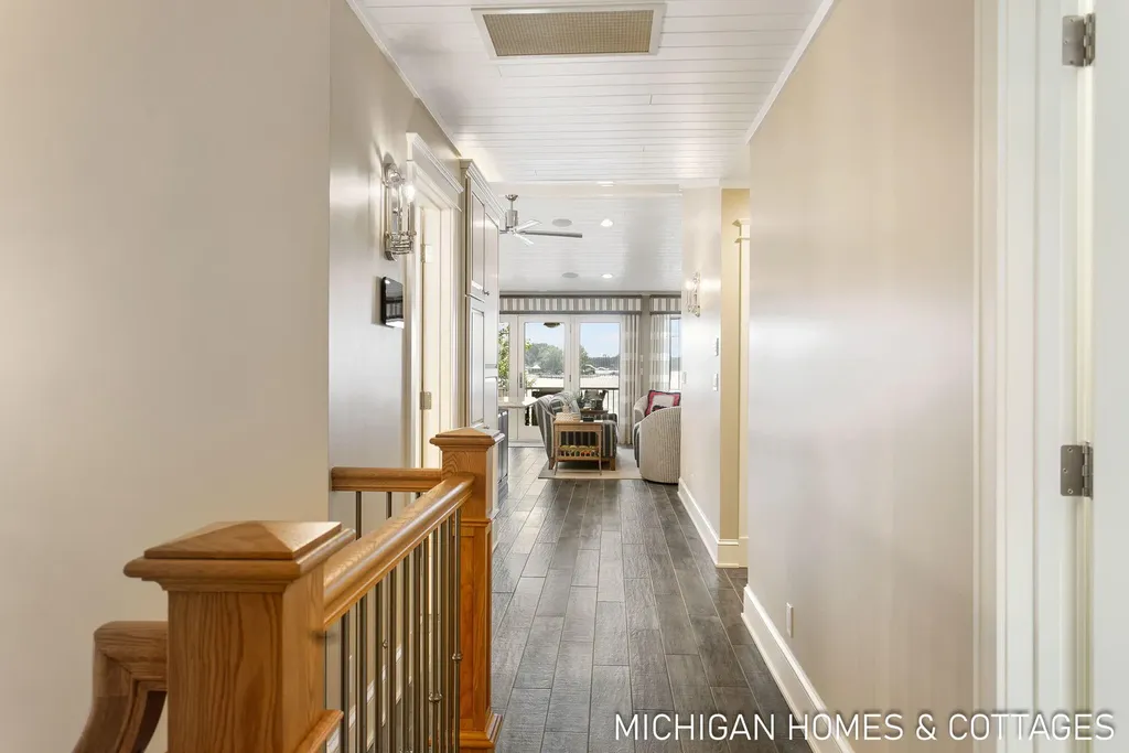 229 Norwood Avenue Park Township MI 49424