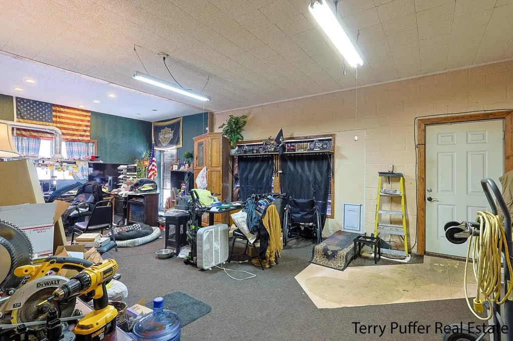 548 S Getty Street Muskegon City MI 49442