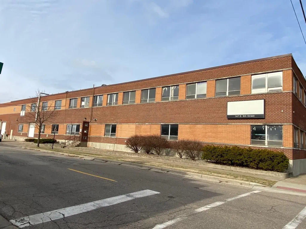 147 E 6th Street Holland City MI 49423