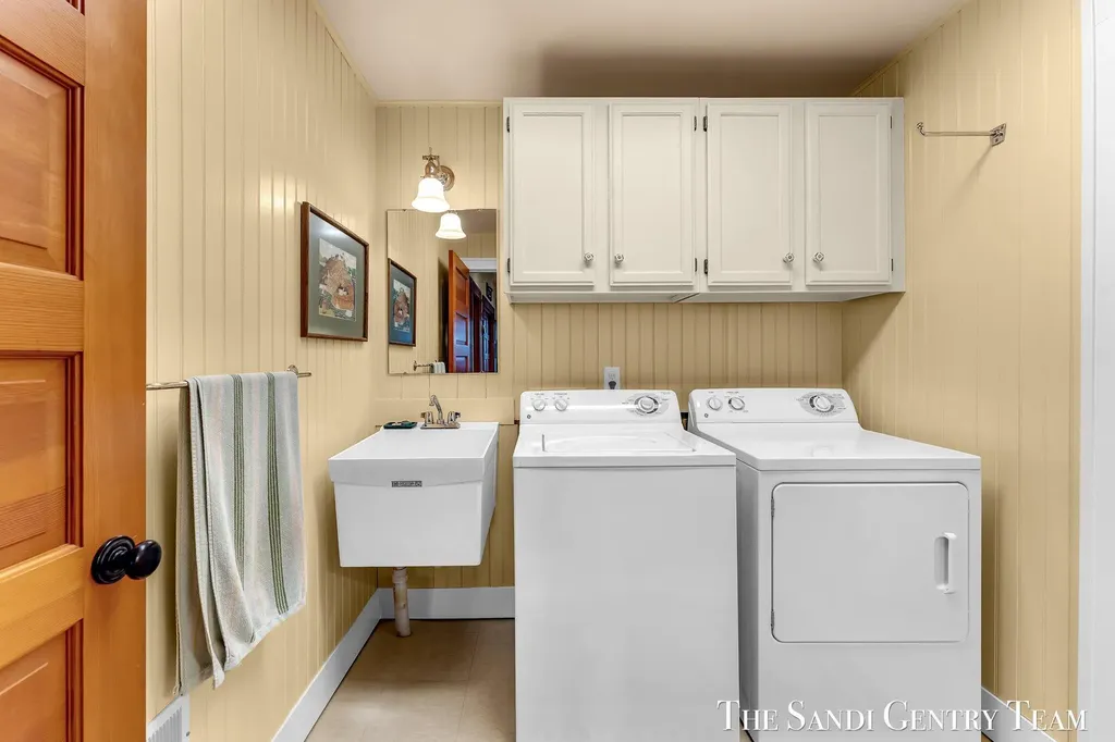 18215 Spindle Drive Grand Haven Charter Township MI 49417