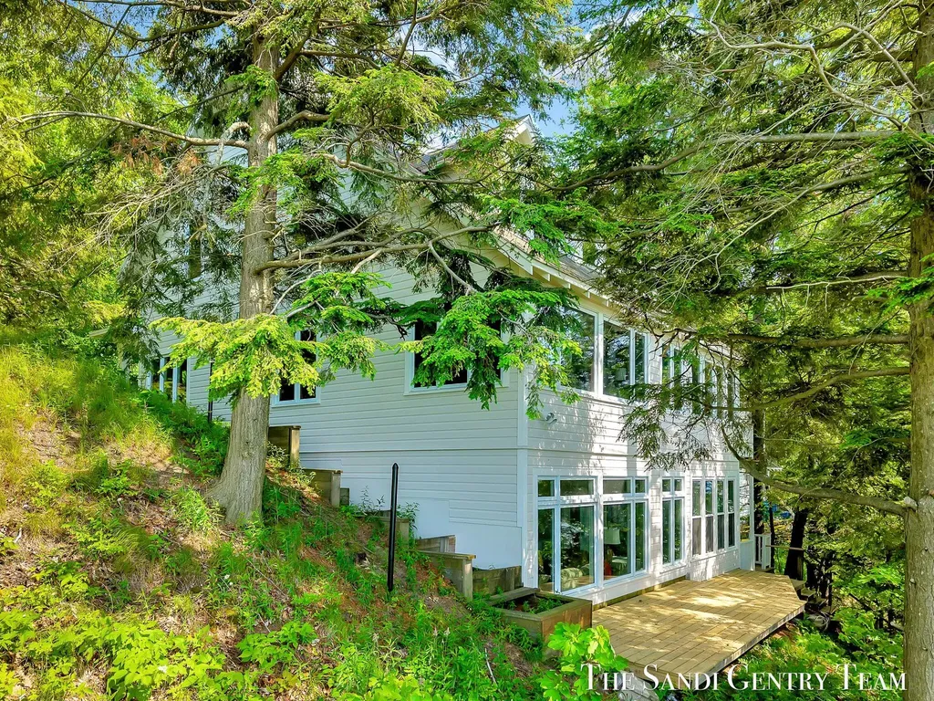 18215 Spindle Drive Grand Haven Charter Township MI 49417
