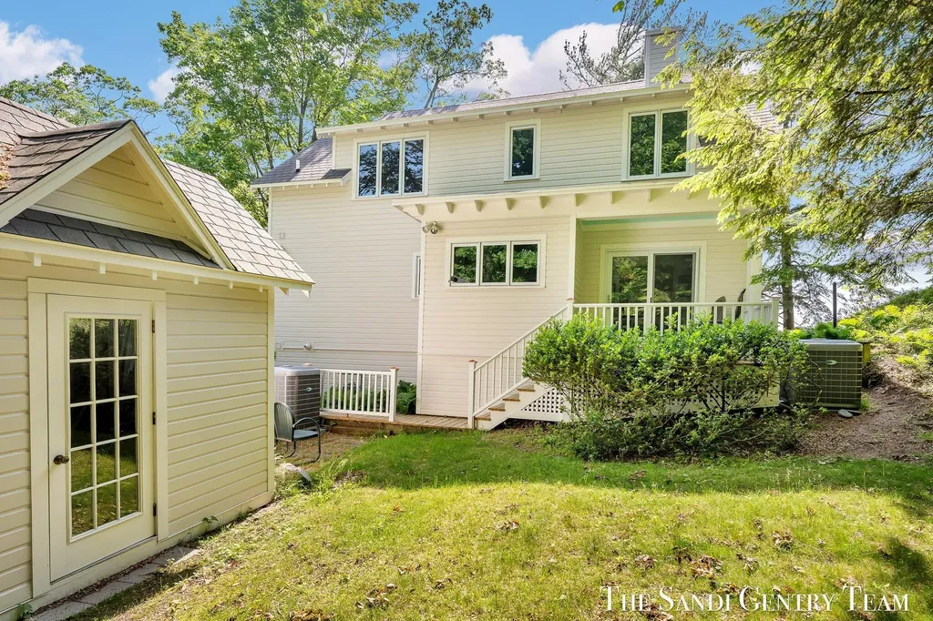 18215 Spindle Drive Grand Haven Charter Township MI 49417