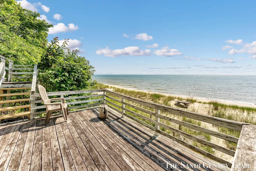 18215 Spindle Drive Grand Haven Charter Township MI 49417