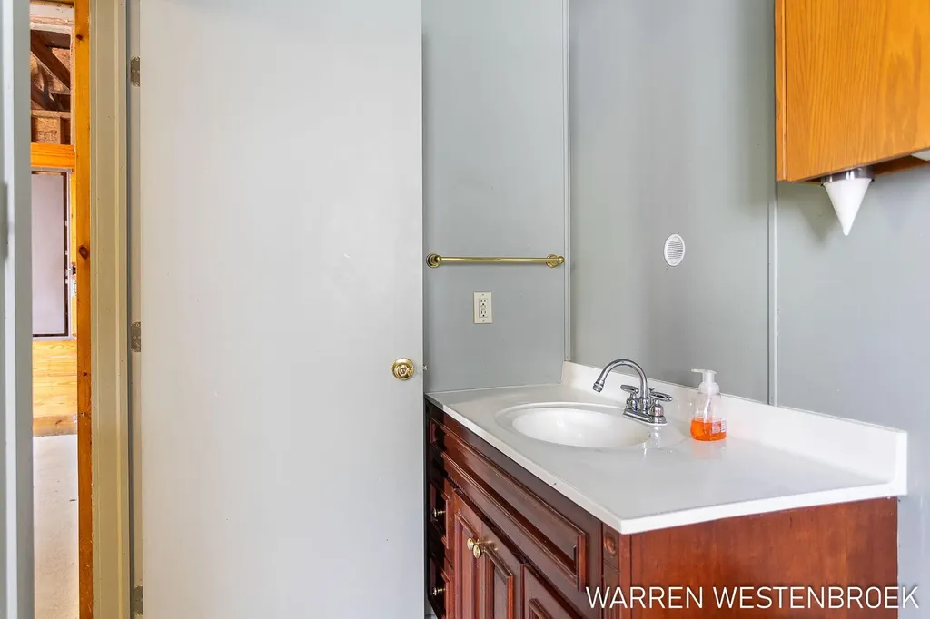 3550 64th Avenue Zeeland Charter Township MI 49464