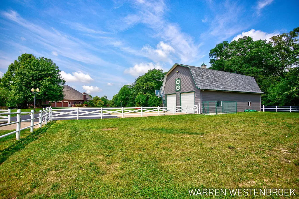 3550 64th Avenue Zeeland Charter Township MI 49464