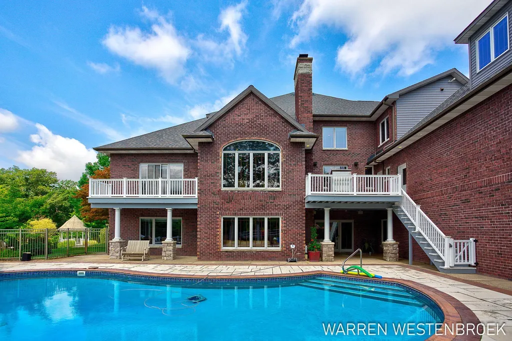 3550 64th Avenue Zeeland Charter Township MI 49464