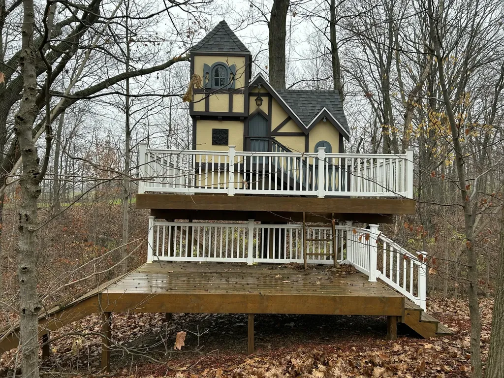 3550 64th Avenue Zeeland Charter Township MI 49464