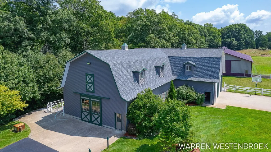 3550 64th Avenue Zeeland Charter Township MI 49464