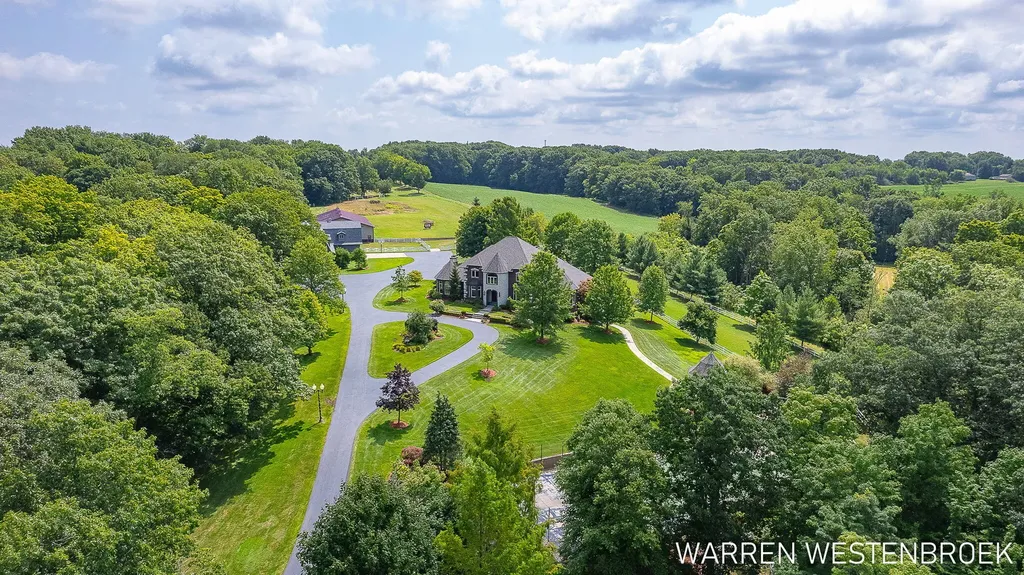 3550 64th Avenue Zeeland Charter Township MI 49464