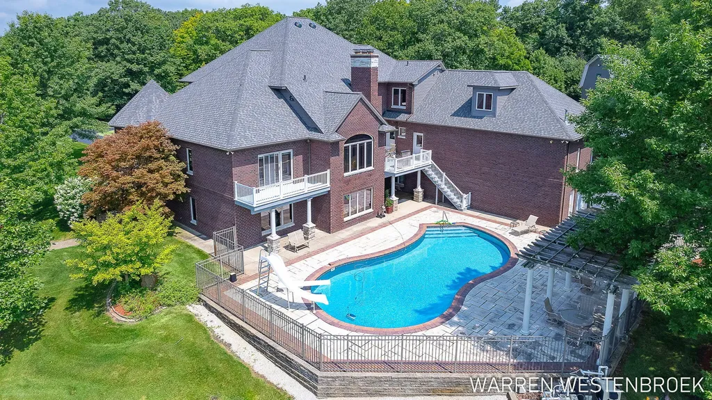 3550 64th Avenue Zeeland Charter Township MI 49464