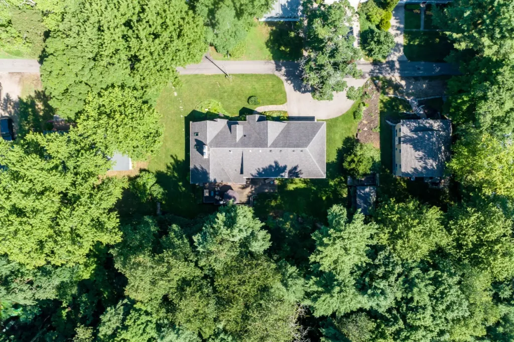 17226 South Street Park Township MI 49424