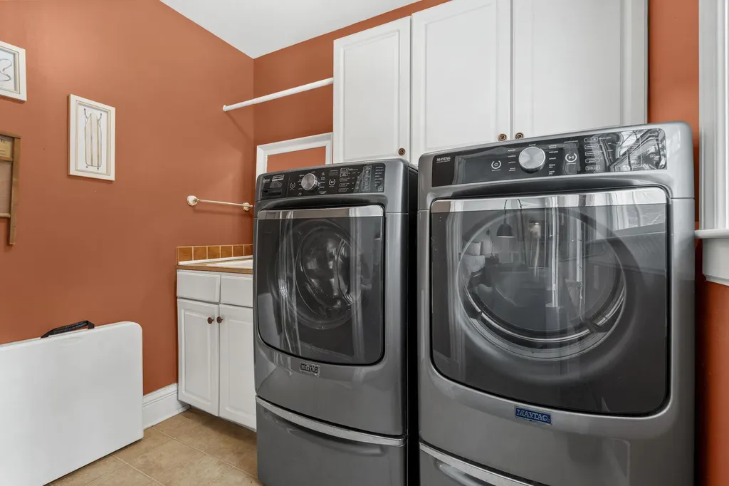 17226 South Street Park Township MI 49424