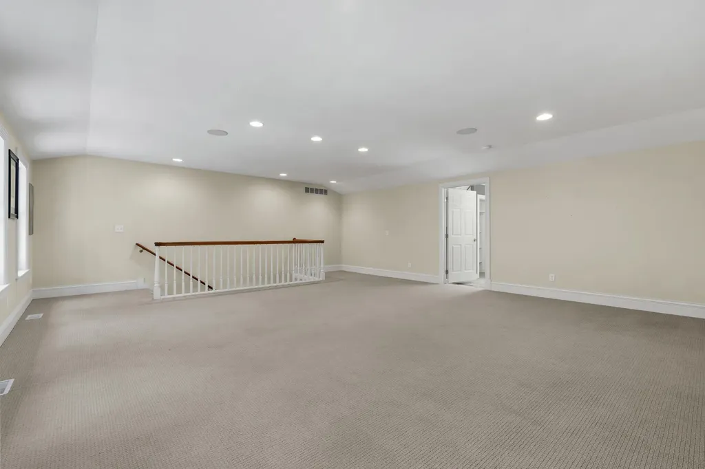 17226 South Street Park Township MI 49424