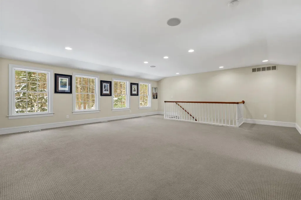 17226 South Street Park Township MI 49424
