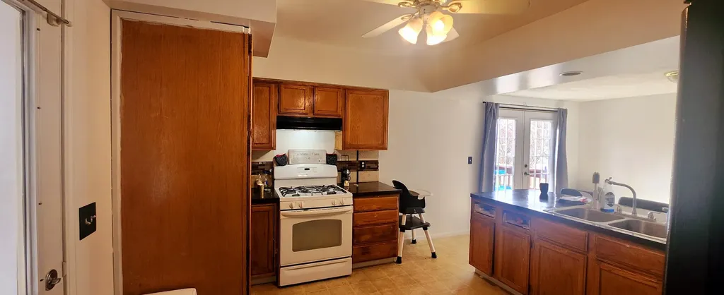 312 Washington Street Nashville Village MI 49073