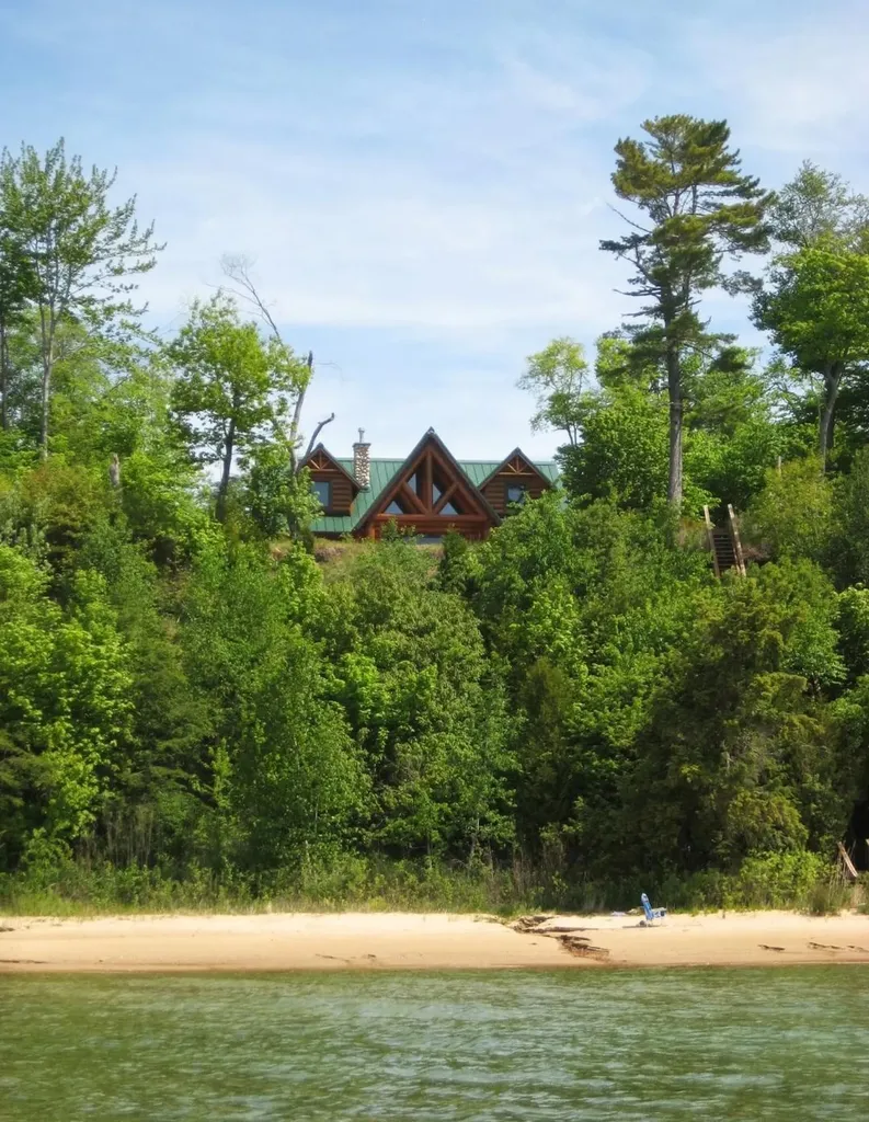 4231 Wildwood Lane Moran Township MI 49760