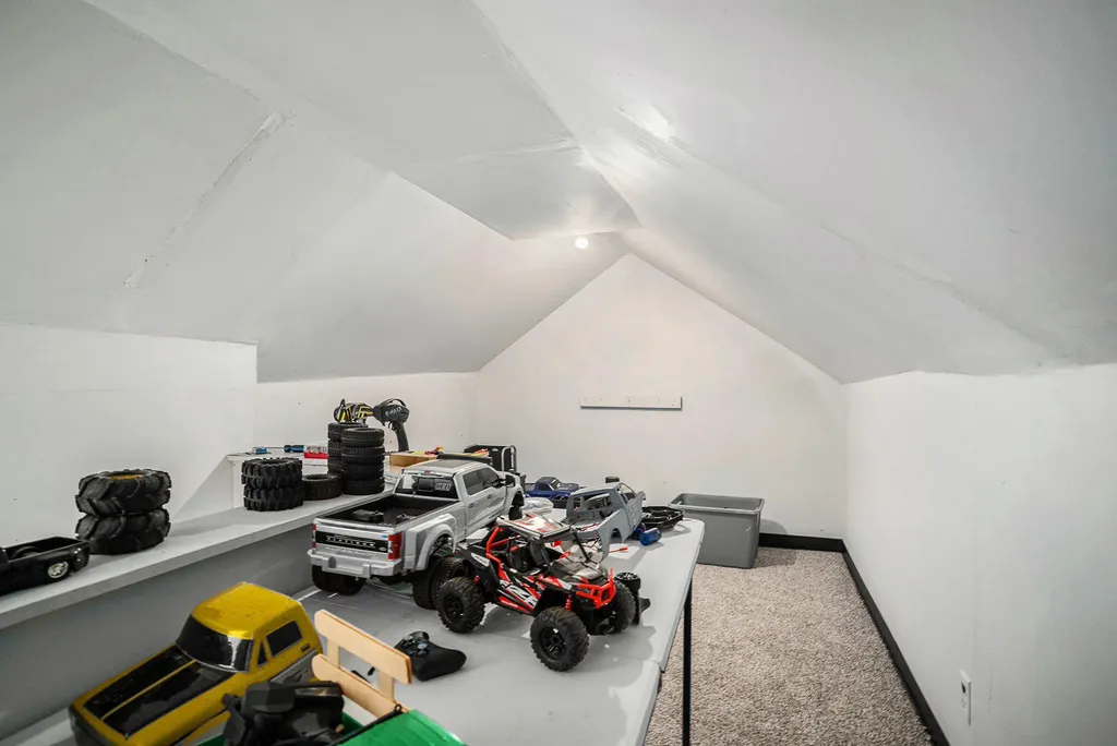 2982 Mcdermott Street Norton Shores City MI 49444