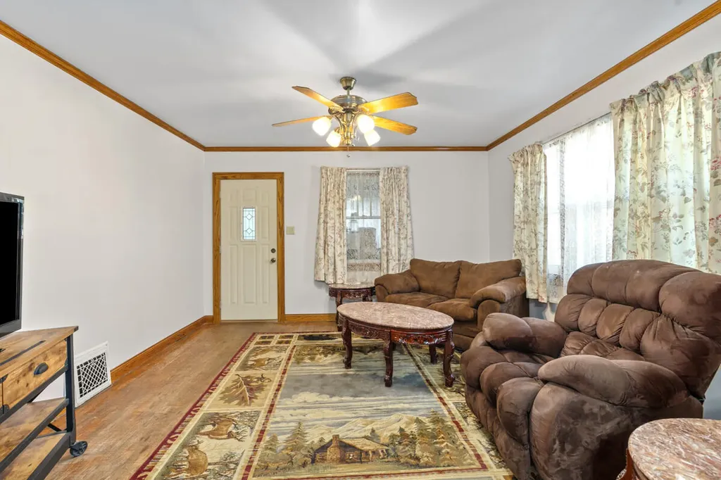 1119 Columbus Avenue Grand Haven City MI 49417