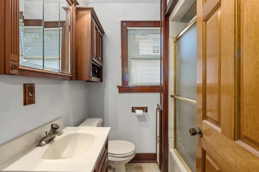 1119 Columbus Avenue Grand Haven City MI 49417