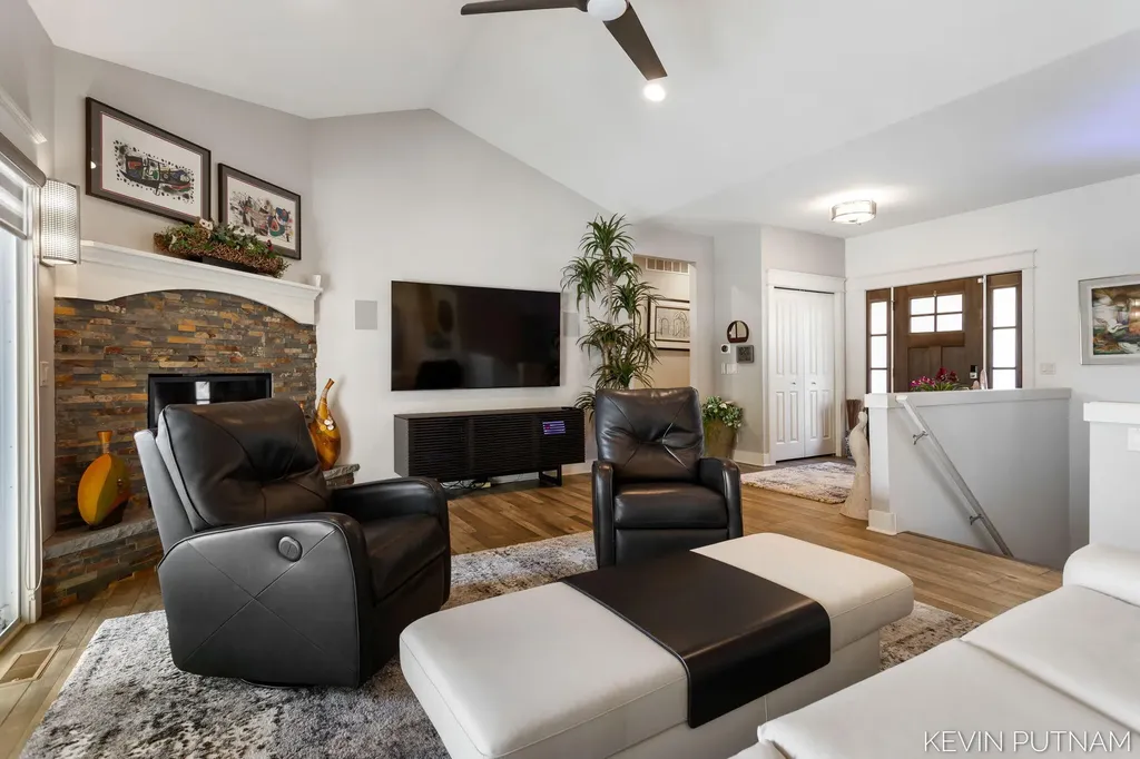 6515 134th Ave Avenue Saugatuck Township MI 49453
