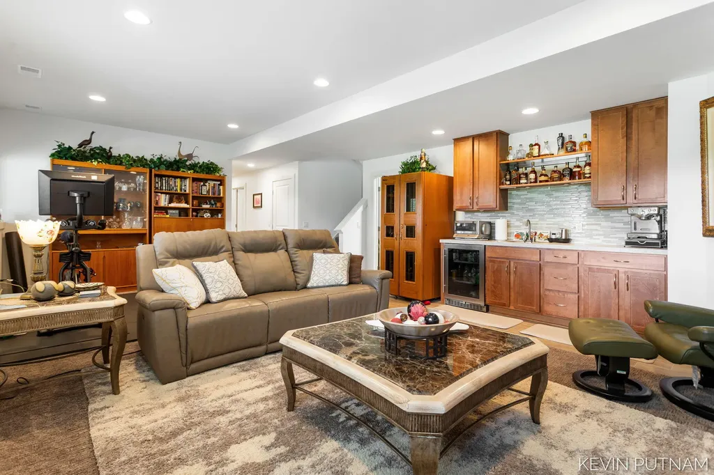 6515 134th Ave Avenue Saugatuck Township MI 49453