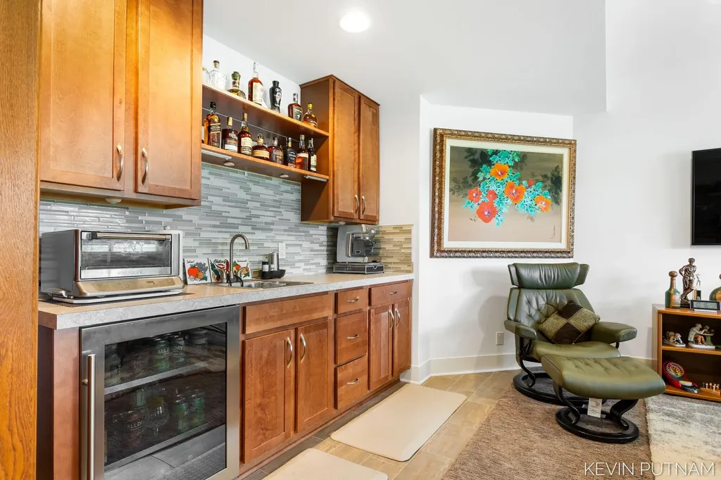 6515 134th Ave Avenue Saugatuck Township MI 49453
