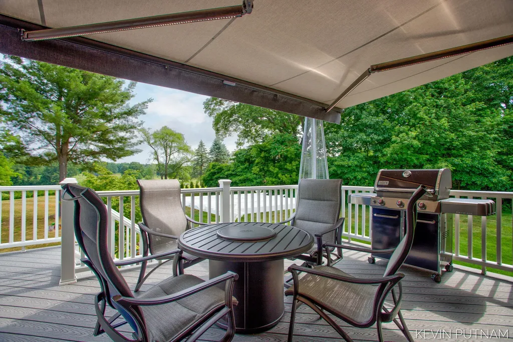 6515 134th Ave Avenue Saugatuck Township MI 49453