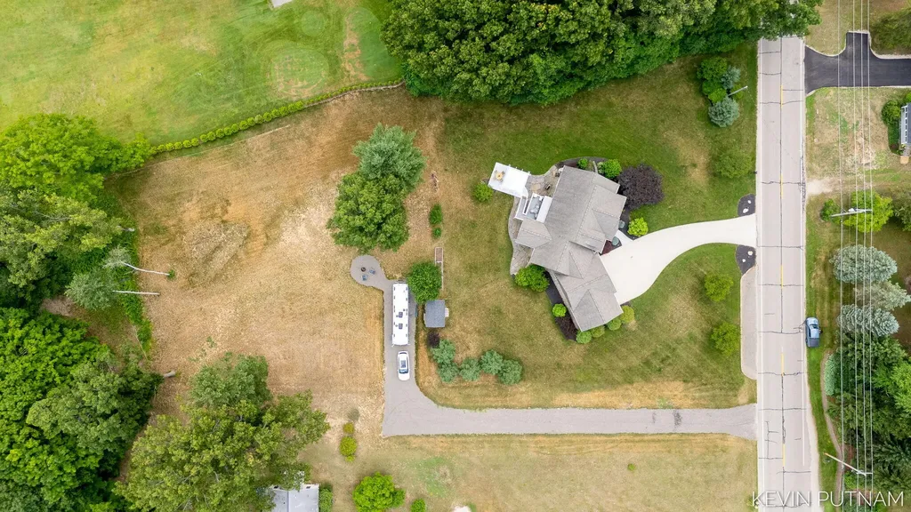 6515 134th Ave Avenue Saugatuck Township MI 49453