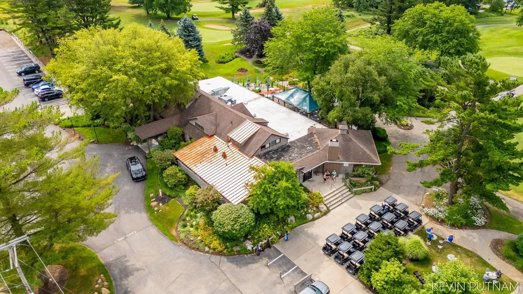 6515 134th Ave Avenue Saugatuck Township MI 49453