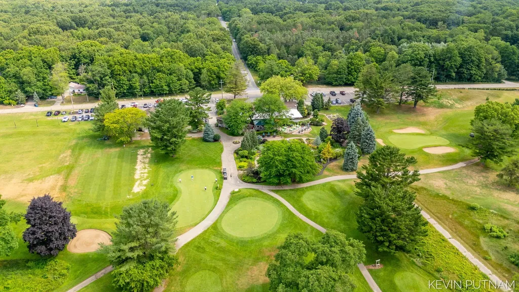 6515 134th Ave Avenue Saugatuck Township MI 49453