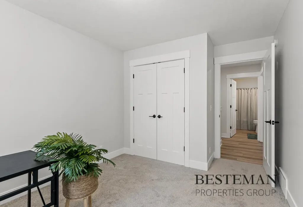 1516 W Addison Way Laketon Township MI 49445