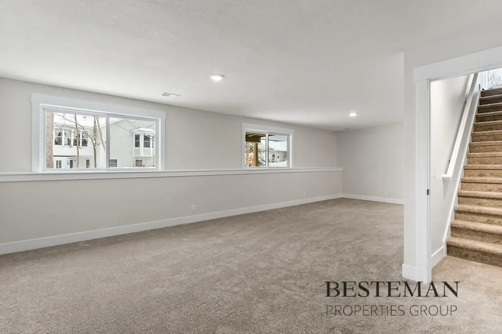 1516 W Addison Way Laketon Township MI 49445